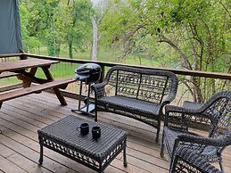 1 Son's Rio Cibolo - Birdhouse Cabin
