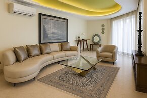 P V South Shore Luxury Accommodations
