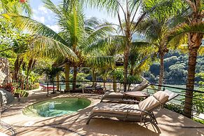 P V South Shore Luxury Accommodations