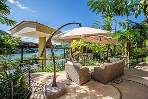 P V South Shore Luxury Accommodations