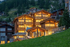 Luxury Residence Colosseo Zermatt