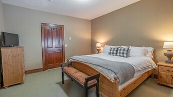 Mountain Time-spacious, Private Hot Tub,great View