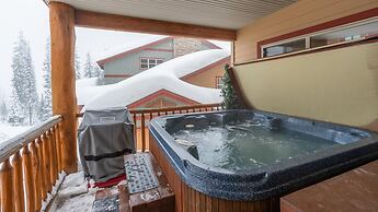 Mountain Time-spacious, Private Hot Tub,great View