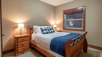 Mountain Time-spacious, Private Hot Tub,great View