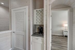 Copano Breeze 3 Bedroom Home by RedAwning