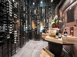 The Ahern Luxury Boutique Hotel