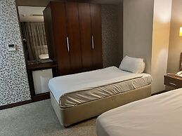 Vali Erdogan Konuk Evi Hitit Otel