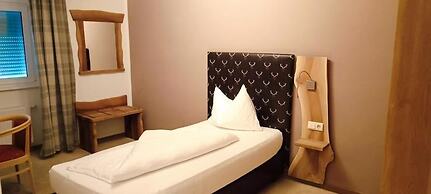 Weingut und Genusshotel Spitalerhof