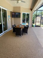 Suite Dreams Guesthouse aka Care Takeover Home