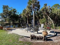 Suite Dreams Guesthouse aka Care Takeover Home