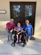 Suite Dreams Guesthouse aka Care Takeover Home