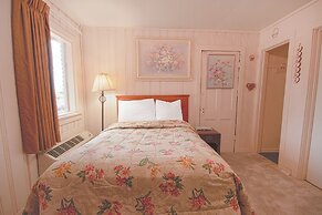 Sunflower Motel Hiawatha By OYO