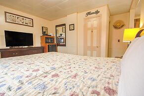 Sunflower Motel Hiawatha By OYO