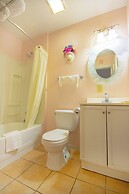 Sunflower Motel Hiawatha By OYO