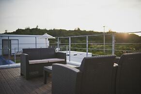 E-horizon Resort Premium SESOKO C