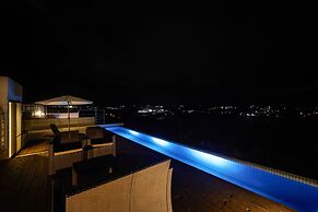 E-horizon Resort Premium SESOKO C