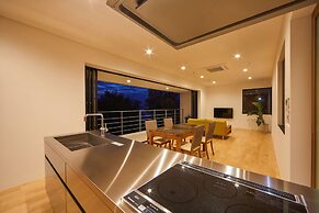 E-horizon Resort Premium SESOKO C