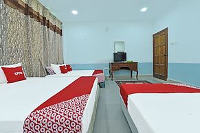 OYO 90441 Cz Traveler's Hotel