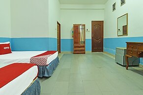 OYO 90441 Cz Traveler's Hotel