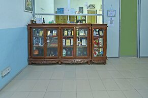 OYO 90441 Cz Traveler's Hotel