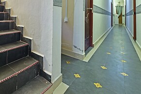 OYO 90441 Cz Traveler's Hotel