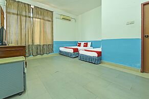 OYO 90441 Cz Traveler's Hotel