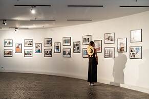 Away Bangkok Riverside Kene