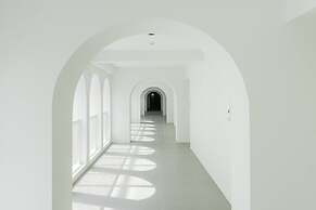 Away Bangkok Riverside Kene