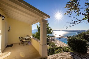 Villa Katina - private pool & sea view