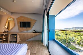 Golden Paradise Hotel