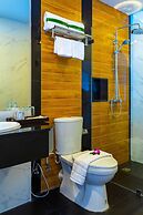 Golden Paradise Hotel