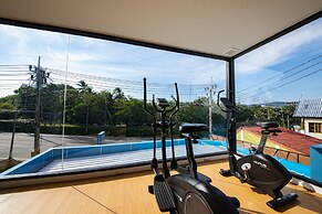 Golden Paradise Hotel