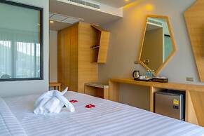 Golden Paradise Hotel