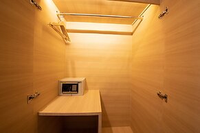 Golden Paradise Hotel