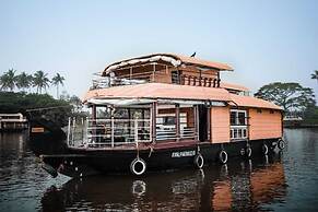 Private Houseboat