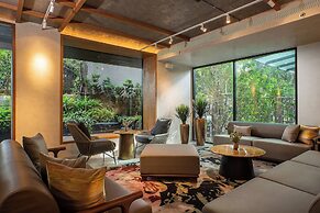 Gardina Asoke Hotel & Residence