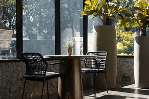 Gardina Asoke Hotel & Residence