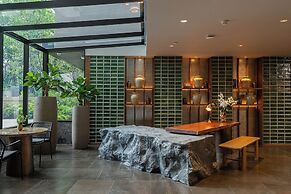 Gardina Asoke Hotel & Residence