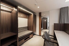 Gardina Asoke Hotel & Residence