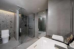 Gardina Asoke Hotel & Residence