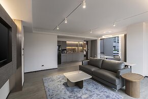 Gardina Asoke Hotel & Residence