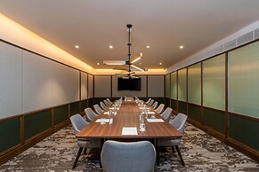 Gardina Asoke Hotel & Residence