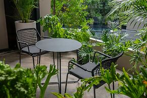 Gardina Asoke Hotel & Residence