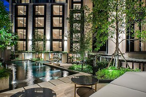 Gardina Asoke Hotel & Residence