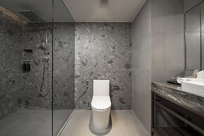 Gardina Asoke Hotel & Residence