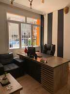 Zebra Hotel Alsancak