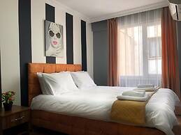 Zebra Hotel Alsancak