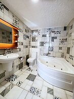 Zebra Hotel Alsancak