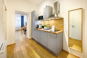 Jimmy's Apartments Dandelion