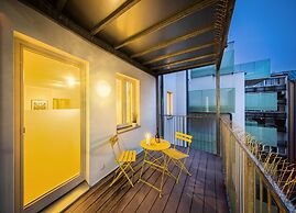 Jimmy's Apartments Dandelion